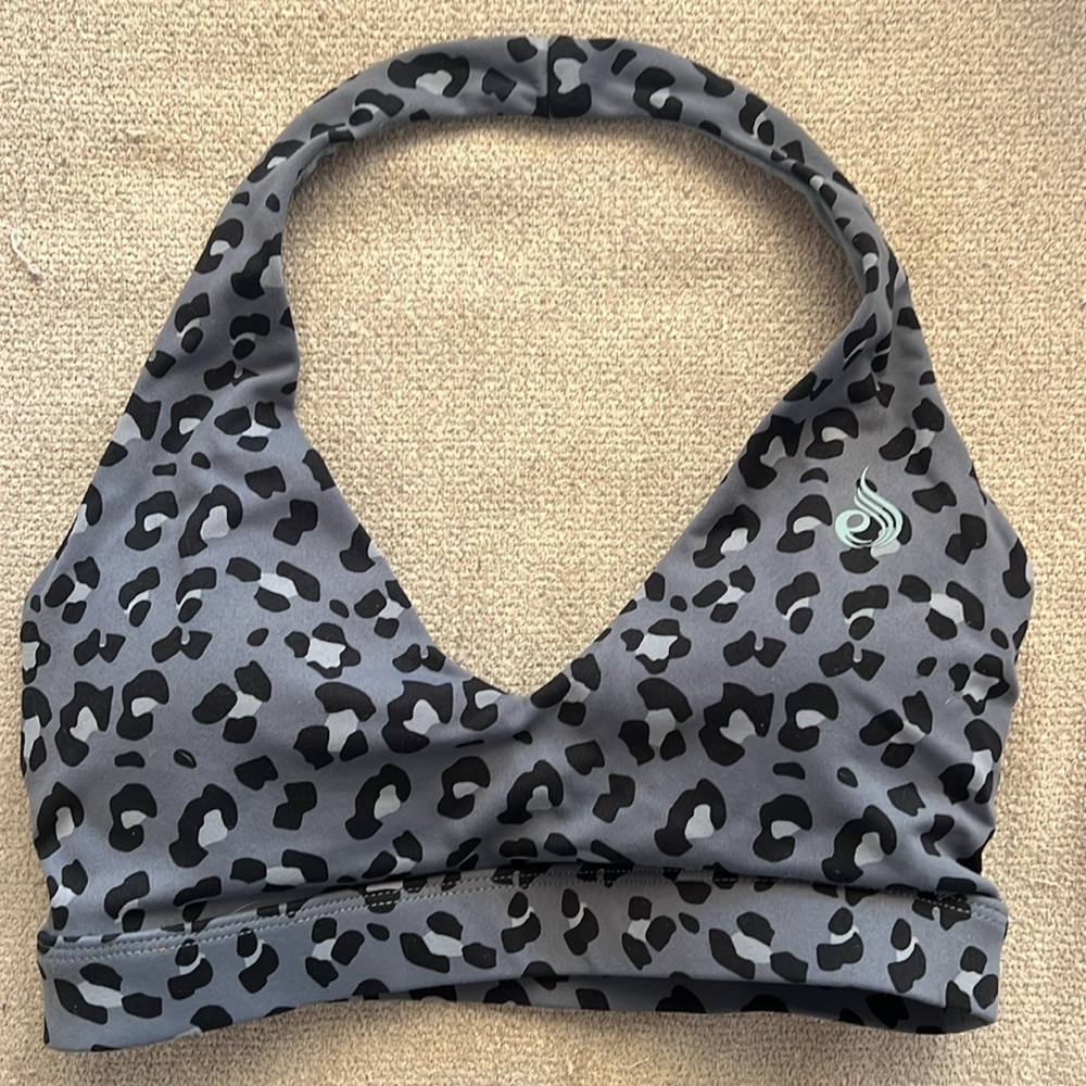Halter sports bra
